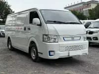 CATL E6 2022 model low-roof van with CATL 41.84kWh power supply — миниатюра 2