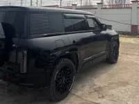 Looking up at the 2023 U8 Luxury Edition — миниатюра 9