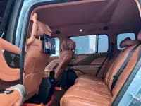 Looking up at the 2023 U8 Luxury Edition — миниатюра 7