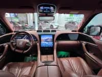 Looking up at the 2023 U8 Luxury Edition — миниатюра 9