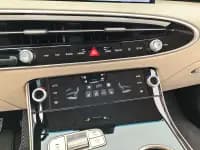 Genesis GV70 2025 2.5T 2WD Luxury Edition — миниатюра 14