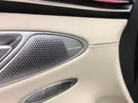 Genesis GV70 2025 2.5T 2WD Luxury Edition — миниатюра 15