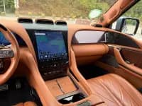 Looking up at the 2023 U8 Luxury Edition — миниатюра 12