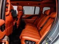 Looking up at the 2023 U8 Luxury Edition — миниатюра 23