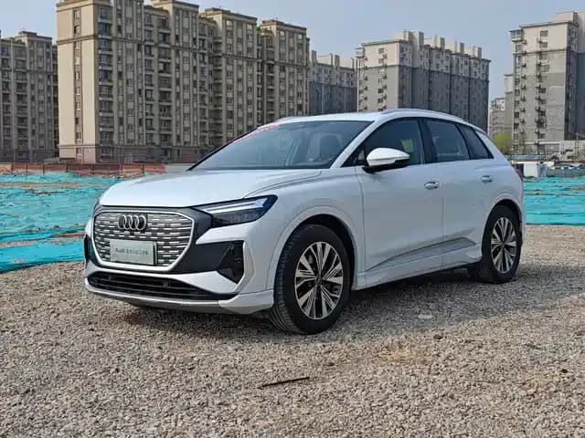 Audi Q4 e-tron 2024 Model 40 e-tron Trailblazer