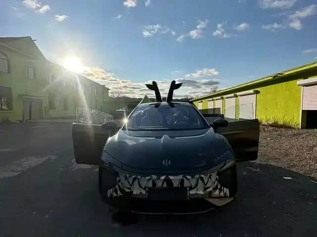 HiPhi X 2021 Flagship Edition 6-seater